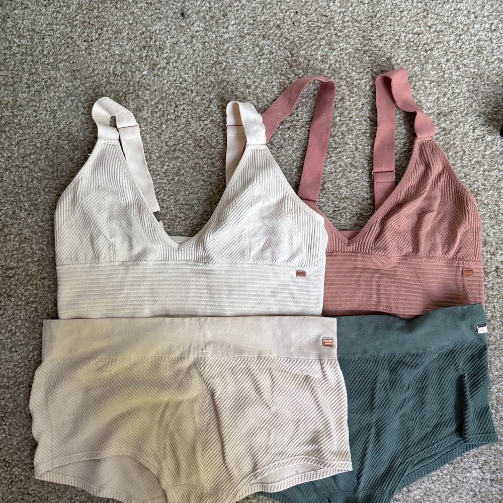 Danskin Ribbed Bra Set - Cream, Pink, Green